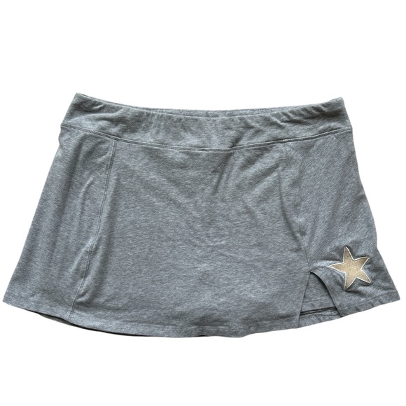 Grayson Threads Dresses & Skirts - Grayson Threads Heather Gray Skort with Star Detail Size XL